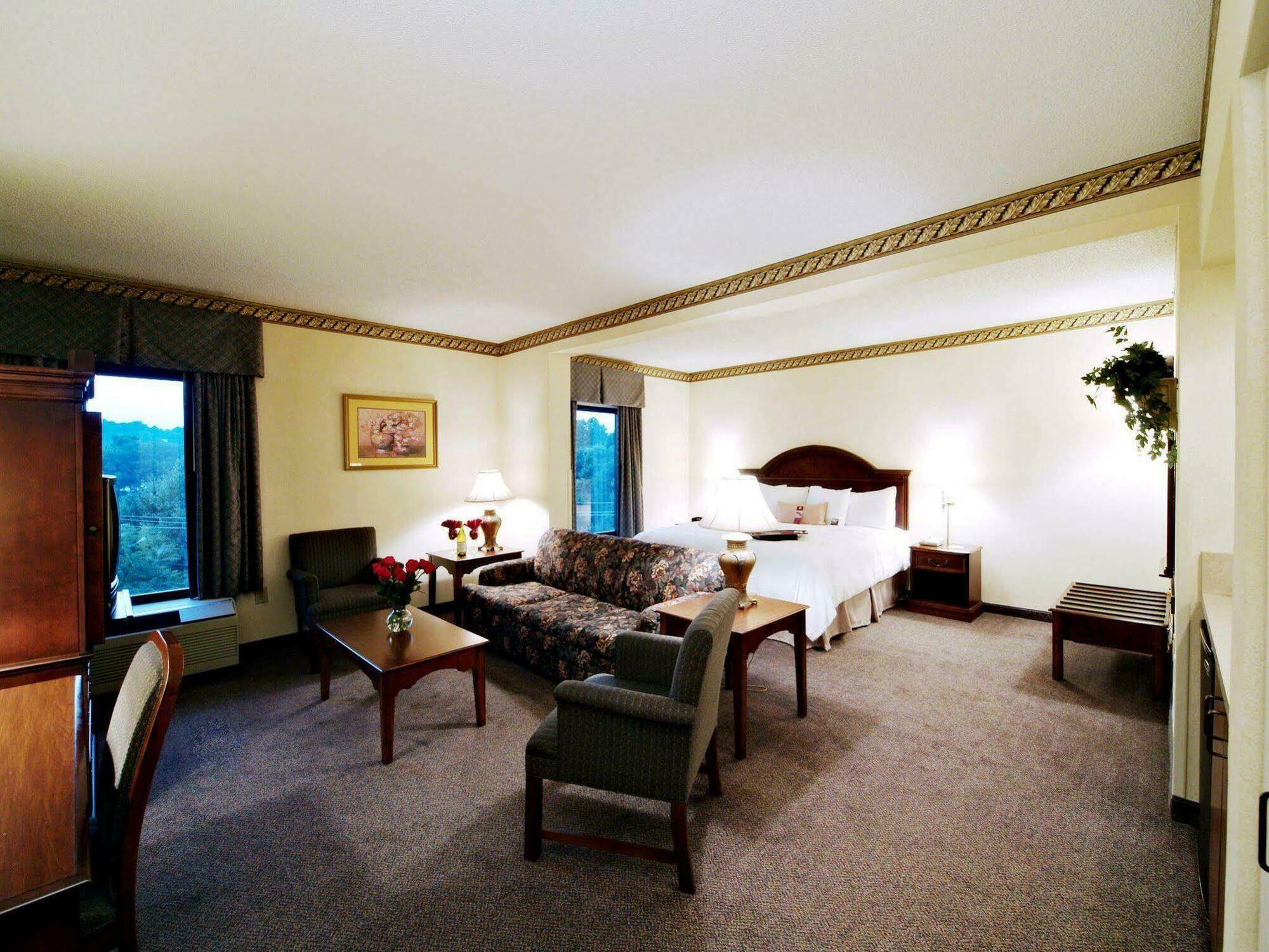 Hampton Inn Моргантон Номер фото